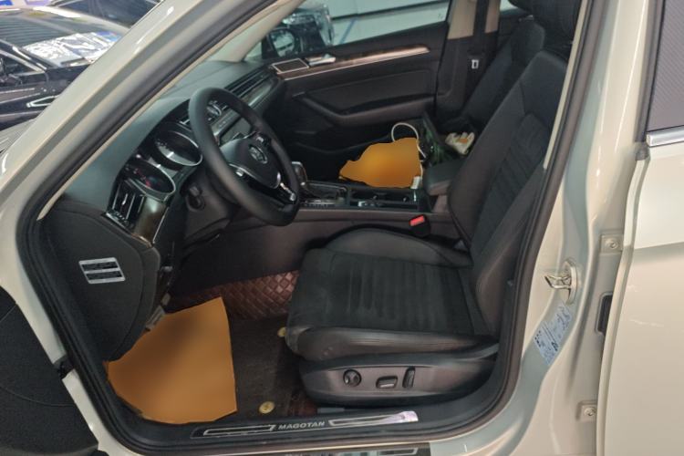 Used Volkswagen Magotan 2017 330TSI DSG Luxury Model Left Front Seat