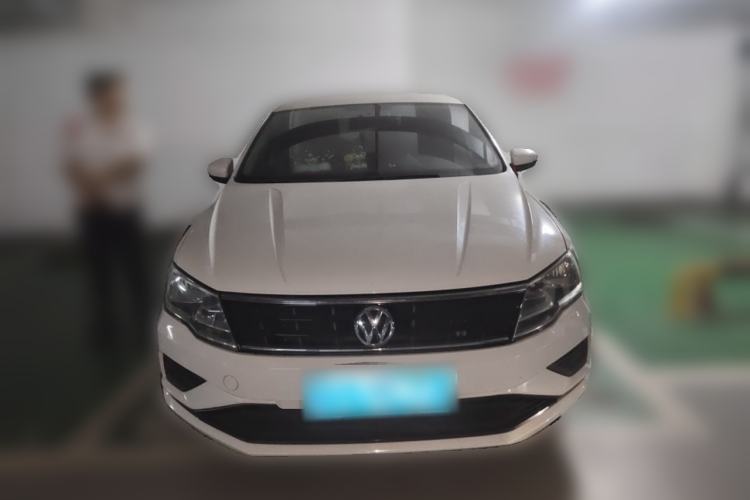 Used Volkswagen Jetta 2017 1.5L Automatic Fashion Model Front