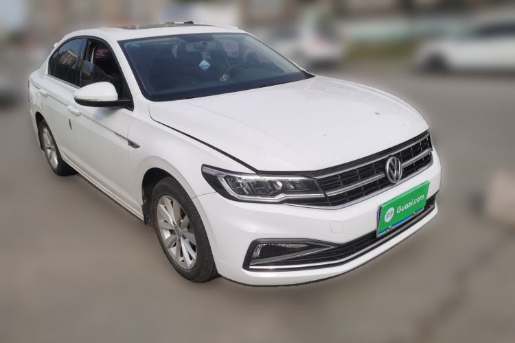 Used Volkswagen Bora 2019 1.5L Automatic Comfort Model Front Right 45 Deg