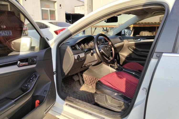 Used Volkswagen Sagitar 2018 280TSI DSG Comfort Model Driver Seat