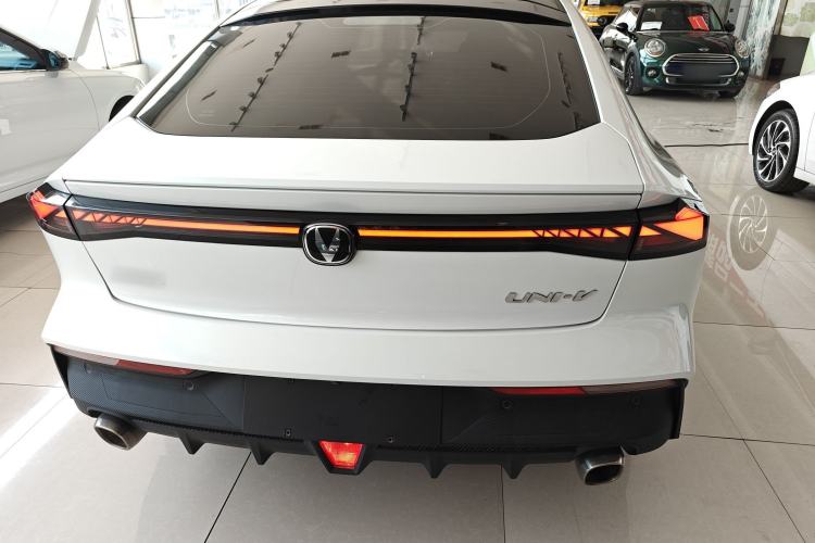 Used CHANGAN UNI-V 2022 1.5T Prestige Version Rear