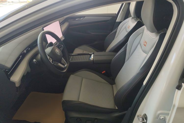 Used Volkswagen ID.7 VIZZION 2024 AIR model