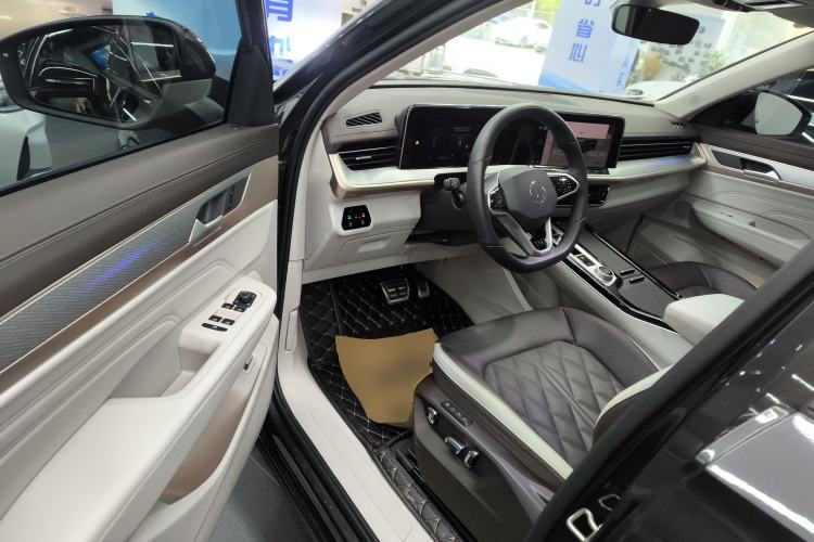 Used Volkswagen Tavendor 2023 380TSI Four-Wheel Drive R-Line Cruise Edition Driver Seat