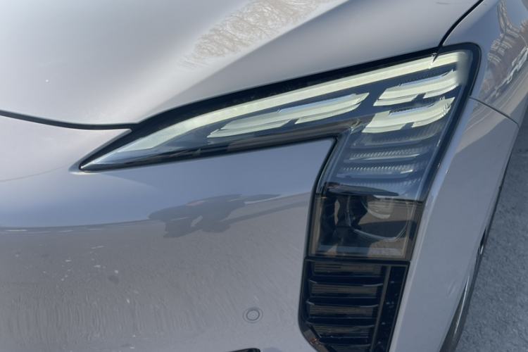 Used Hongqi EH7 2025 640 All-Wheel Drive Smart Selection Edition