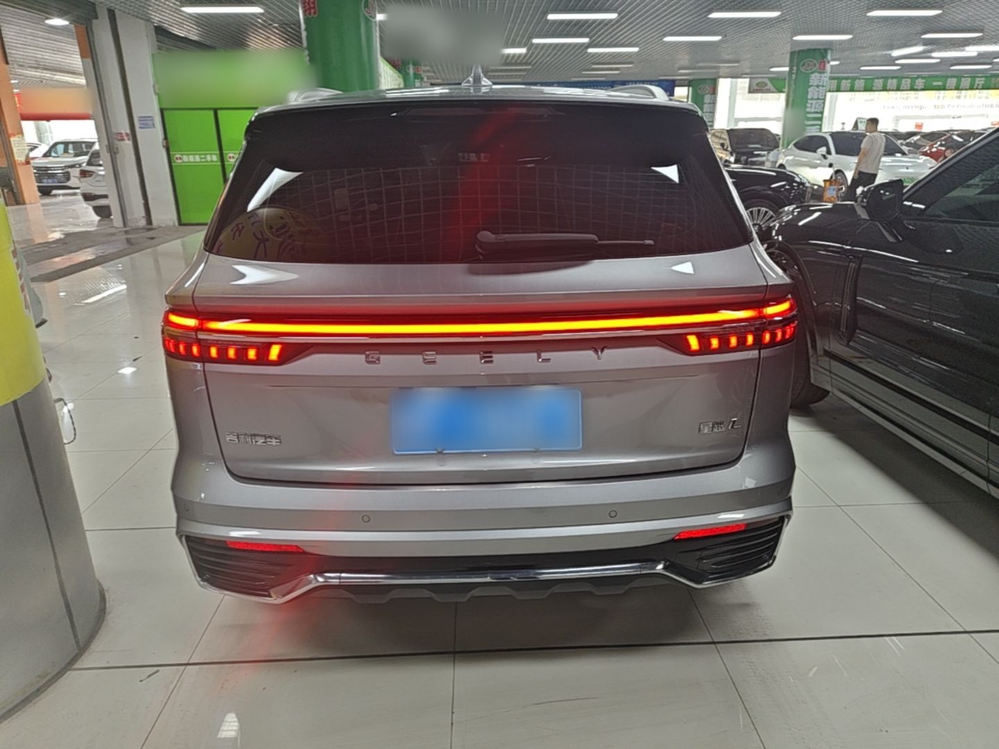 Geely Auto Monjaro L 2021 2.0TD DCT EVO Two-Wheel Drive Prestige Version — снимка 5