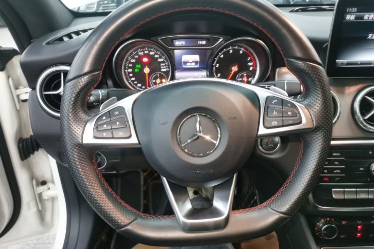 Used Mercedes-Benz CLA 2017 CLA 220 4MATIC
