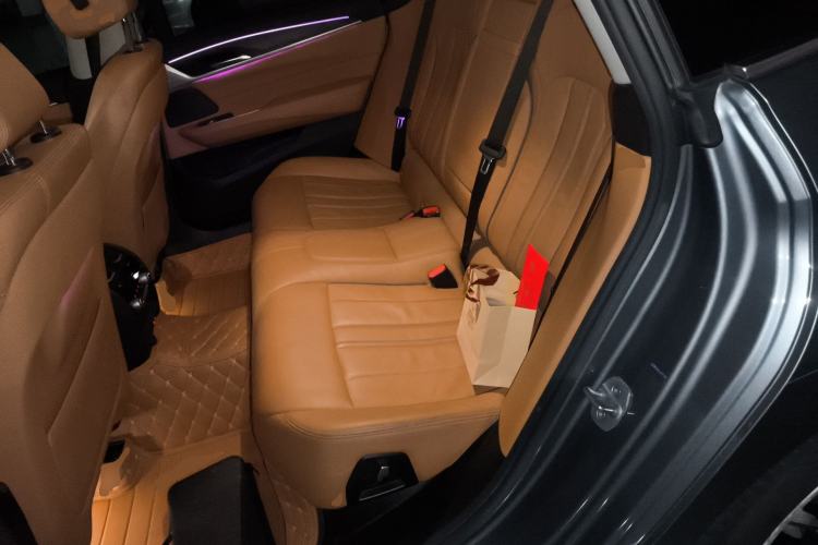 Used BMW 6 Series GT 2020 630i Luxury Design Package