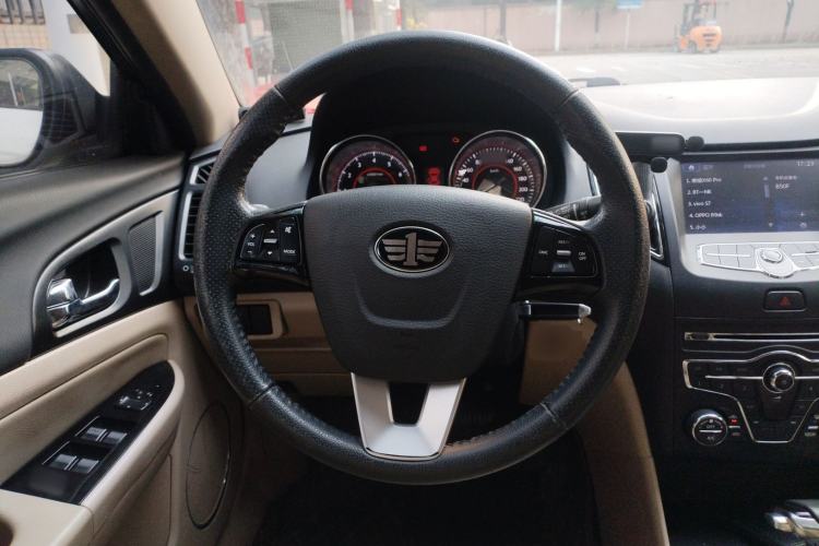 Used Bestune B50 2013 1.6L automatic luxury version Steering Wheel