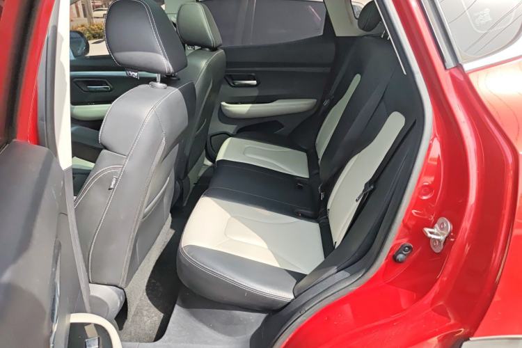 Used Haval H2s 2017 Red-Label 1.5T Dual-Clutch Luxury Model
