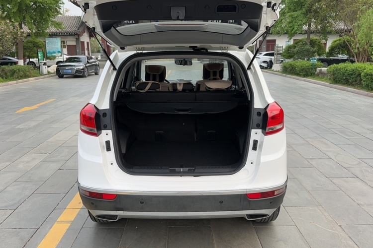 Used Chery Tiggo 5 2017 1.5T Manual Comfort Edition Trunk