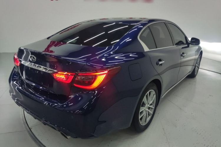 Used Infiniti Q50L 2018 2.0T Comfort Edition China VI Standard
