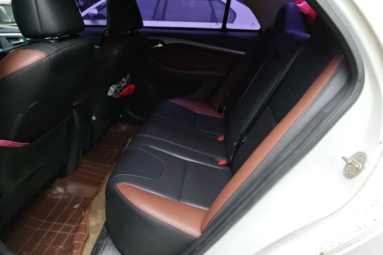 Used BYD G5 2014 1.5TID Automatic Prestige Model