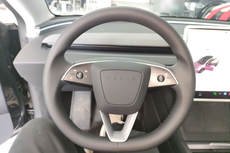 Used Tesla Model 3 2023 Rear-Wheel-Drive Version
