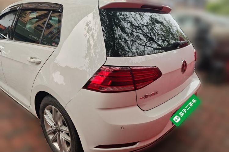 Used Volkswagen Golf 2018 230TSI Manual Comfort Version
