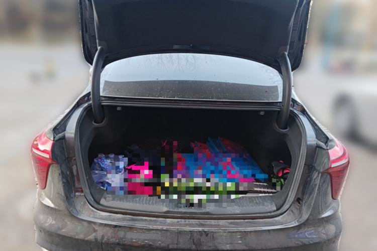 Used Hongqi H5 2024 1.5T DCT Smart Connect Flagship Edition Trunk