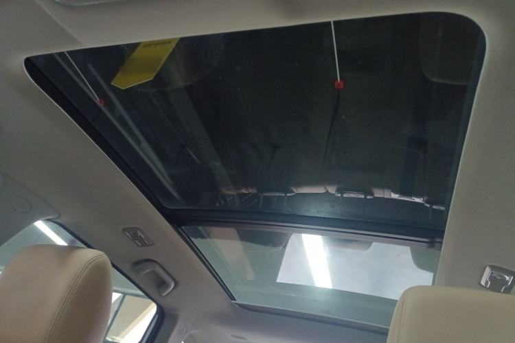 Used Landian E5 2023 1.5L DE-i 100KM Zhenxiang Edition 7-Seater
