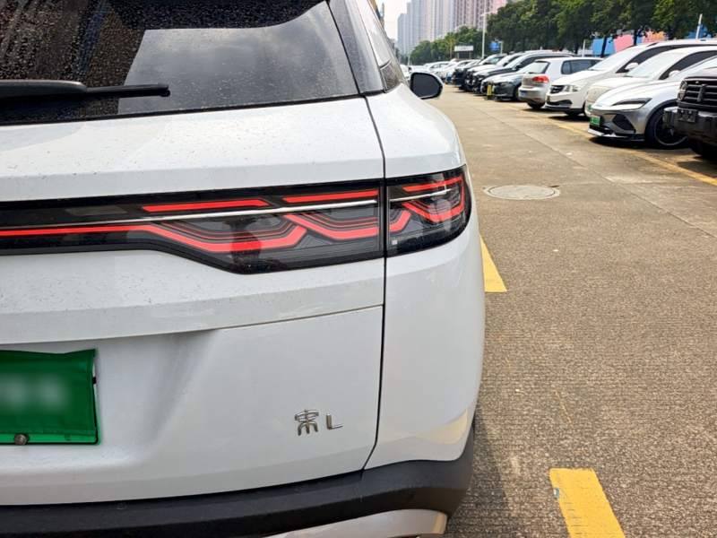 Used BYD Song L DM-i 2024 160 km Excellence Version — 7