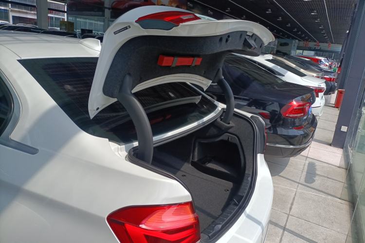 Used BMW 3 Series 2019 320Li Fashion Model