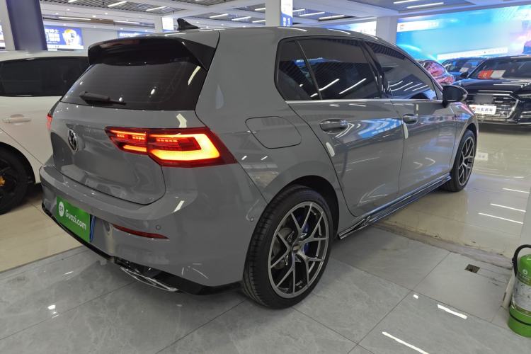 Used Volkswagen Golf 2023 Facelift 280TSI DSG R-Line