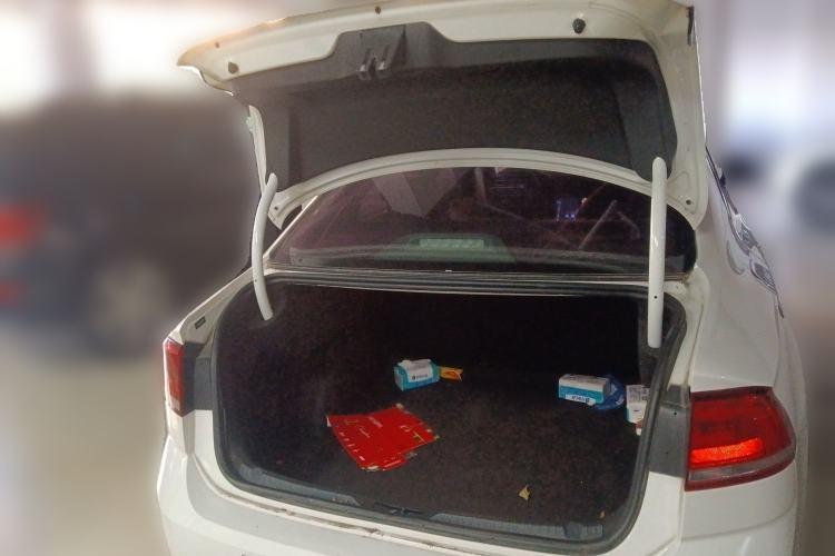 Used Volkswagen Lamando 2017 280TSI DSG Comfort Edition Trunk