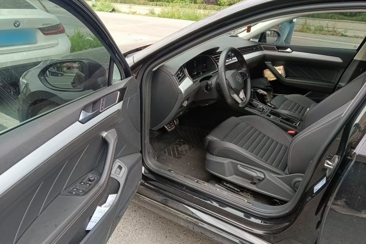 Used Volkswagen Magotan 2023 2 Million Units Limited-Edition 280TSI DSG Comfort Version
