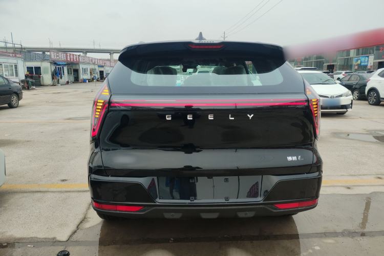 Used Geely Auto FX11 2025 4th Generation 1.5TD DCT – The Start
