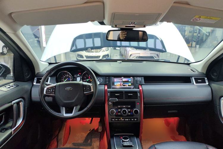 Used Land Rover Discovery Sport 2019 240 PS SE Dynamic Version China VI Standard