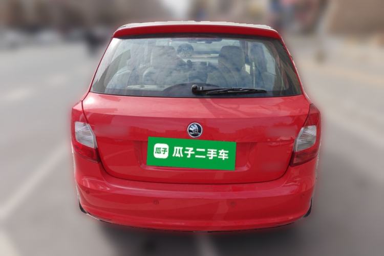 Used Skoda Fabia 2014 1.4L Automatic Crystal Edition