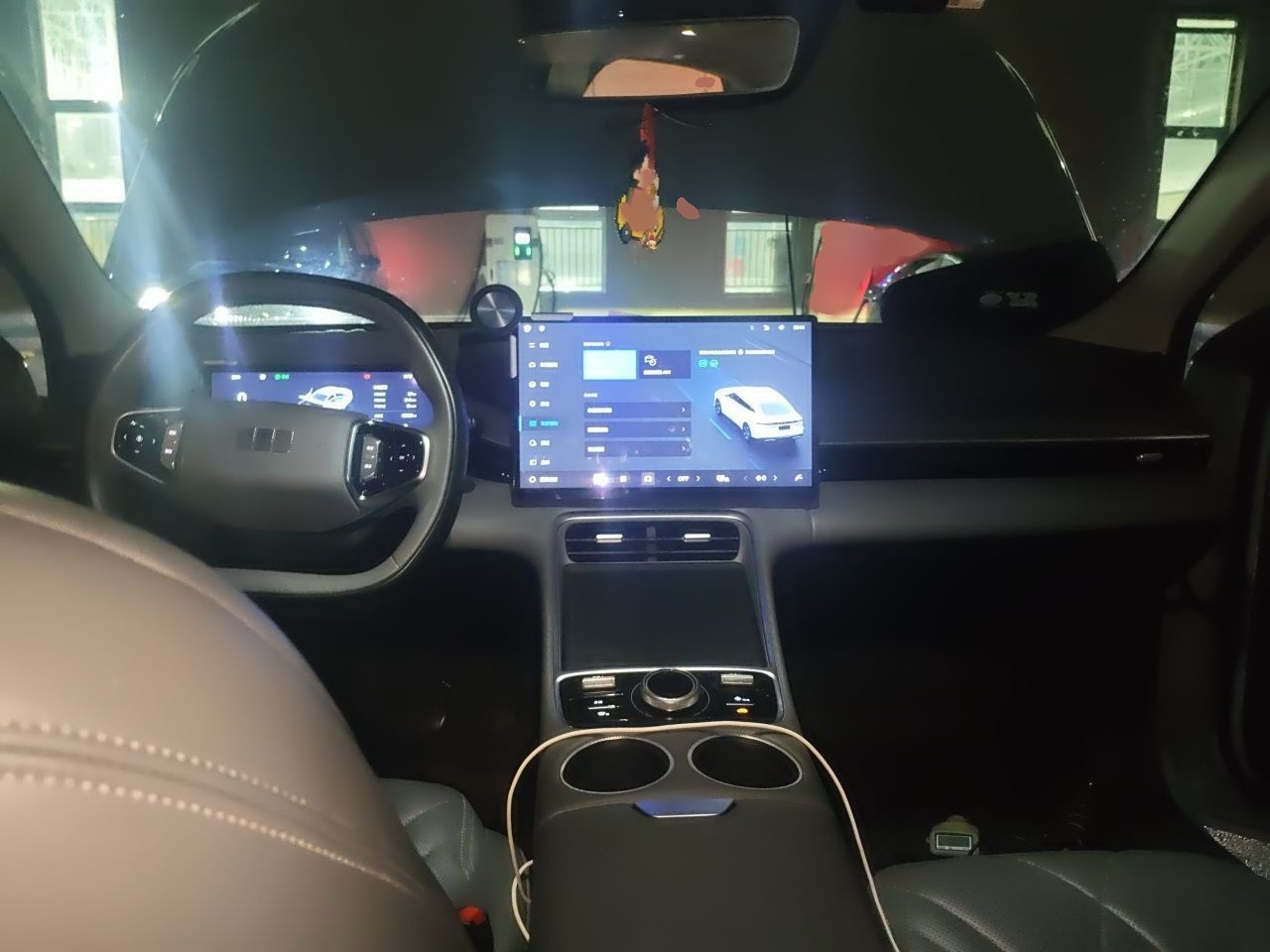 Geely Galaxy L6 2025 EM-i 140km Starship Edition — снимка 18