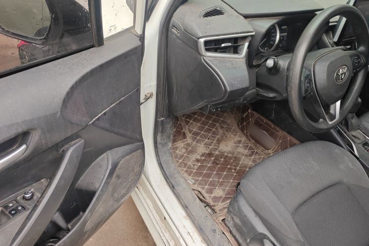 Used Toyota Levin 2019 185T CVT Luxury Edition China VI Standard Driver Seat