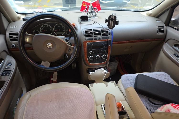 Used Buick GL8 2011 2.4L LT Executive Edition