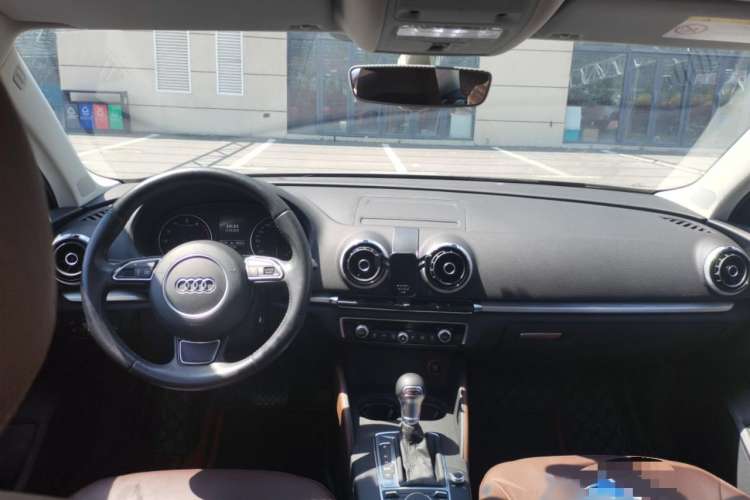 Used Audi A3 2016 Limousine 35 TFSI Style Edition
