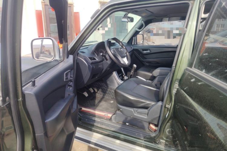 Used Leopaard Q6 2015 2.4L Manual 4x4 Excellence Edition