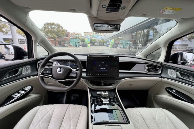 Used Denza D9 2024 DM-i 980 Four-Wheel Drive Prestige Model