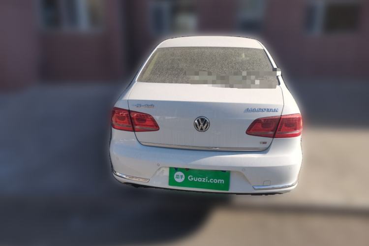 Used Volkswagen Magotan 2013 1.8TSI Premier Model Rear