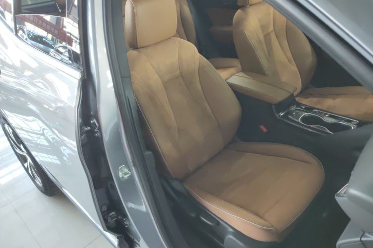 Used Buick Envision 2020 Encore S 652T Four-Wheel Drive Luxury Model