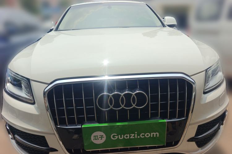 Used Audi Q5 2017 Plus 40 TFSI Ambition Model
