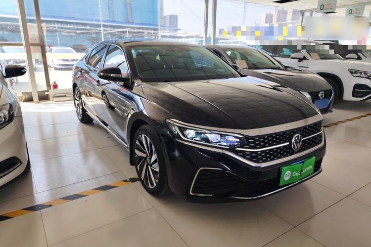 Used Volkswagen Passat 2022 330TSI Starry Luxury Edition
