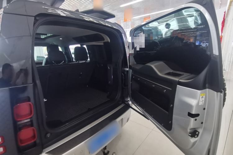 Used Land Rover Defender 2020 110 P400 Dark Special Edition