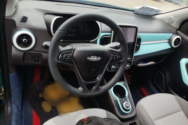 Used Chery QQ Little Ant 2021 150 000 Yuan "Ant Fan" Edition New Ant Cool Version Lithium-Ion Battery Center Console