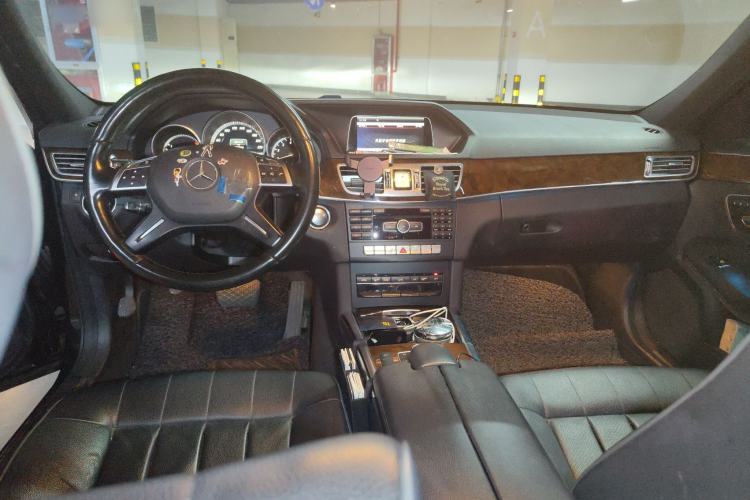 Used Mercedes-Benz E-Class 2015 E 200 L
