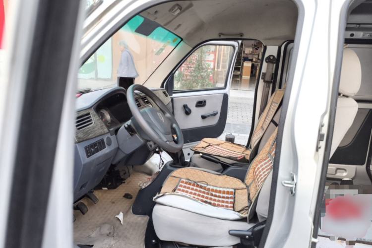 Used Jinbei Hiace X30 2019 1.5L Van Standard Model China VI SWC15M
