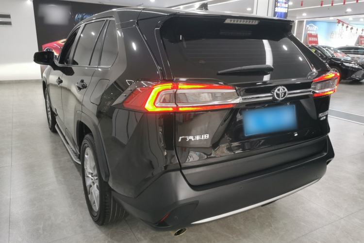 Used Toyota Wildlander 2022 2.0L CVT Two-Wheel Drive Luxury Edition
