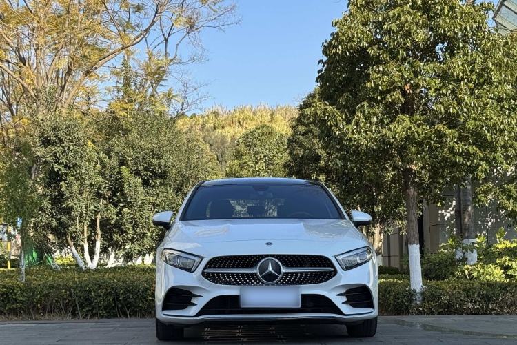 Used Mercedes-Benz A-Class 2021 A 200 L Sport Sedan Fashion Model