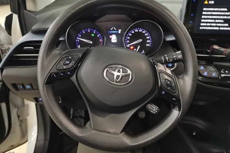 Used Toyota IZOA 2021 2.0L Yidong Edition
