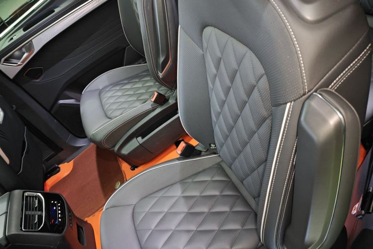 Used Volkswagen Talagon 2025 380TSI All-Wheel-Drive Luxury Jiajing Pro – Shared Edition 6 Seats
