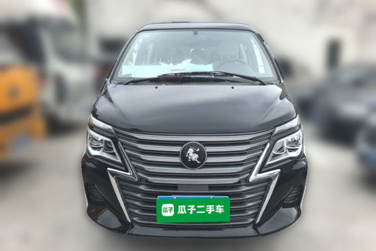 Used FORTHING Lingzhi 2023 M5 1.6L Practical Model 5 Seats