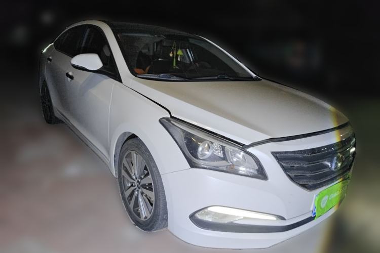 Used Hyundai Mistra 2014 2.0L Automatic Supreme LUX Trim