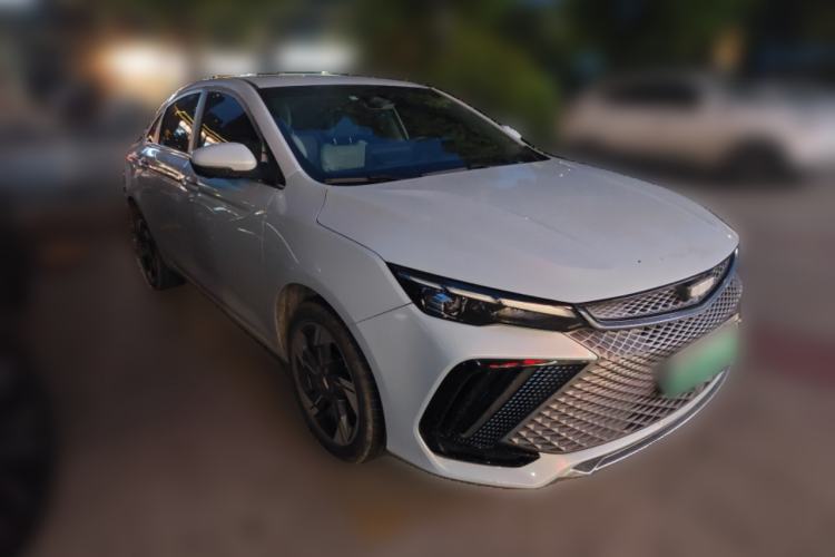 Used Geely Auto Emgrand L HiP 2022 1.5TD-DHT Pro 100KM Super Rui Front Right 45 Deg