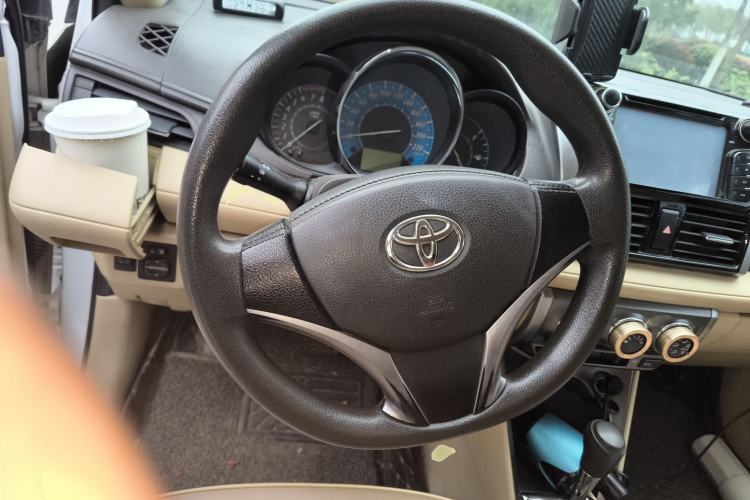 Used Toyota YARiS L Zhi Xuan 2015 1.5E Automatic Charm Edition